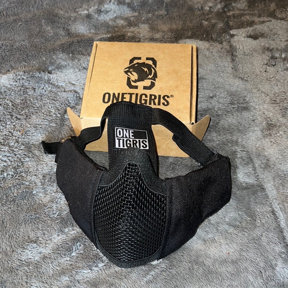 Airsoft mask